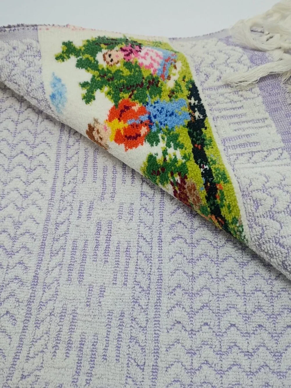 Rare Find Made in Italy Woven Cottage Windmill Scene Body Bath Towel Fringe